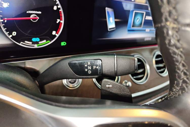 Used Mercedes-Benz E-Class 2020 Facelift E 260 L