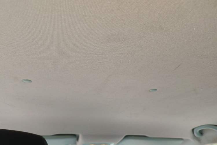 Used Brilliance V3 2016 1.5L Automatic Comfort Model Headliner