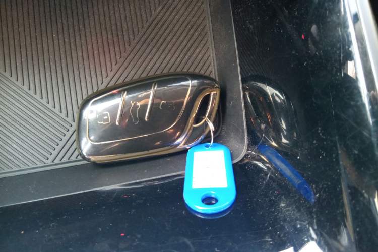 Used Roewe i5 2021 1.5L Manual Platinum Edition
