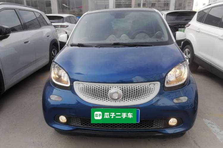 Used smart forfour 2016 0.9T 66 kW Ultimate Edition Front