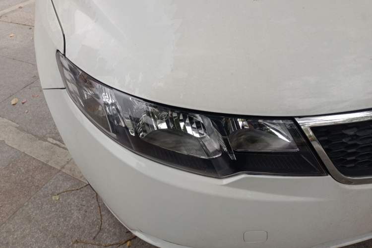 Used Kia Forte 2012 1.6L AT GL Commemorative Edition Right Front Headlight