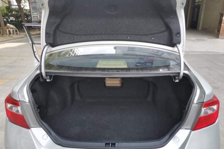 Used Toyota Camry 2012 2.0G Luxury Edition