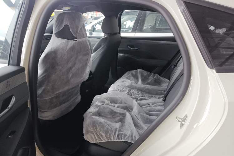 Used BYD Qin PLUS 2026 DM-i 128KM Progressive Model Left Rear Seat