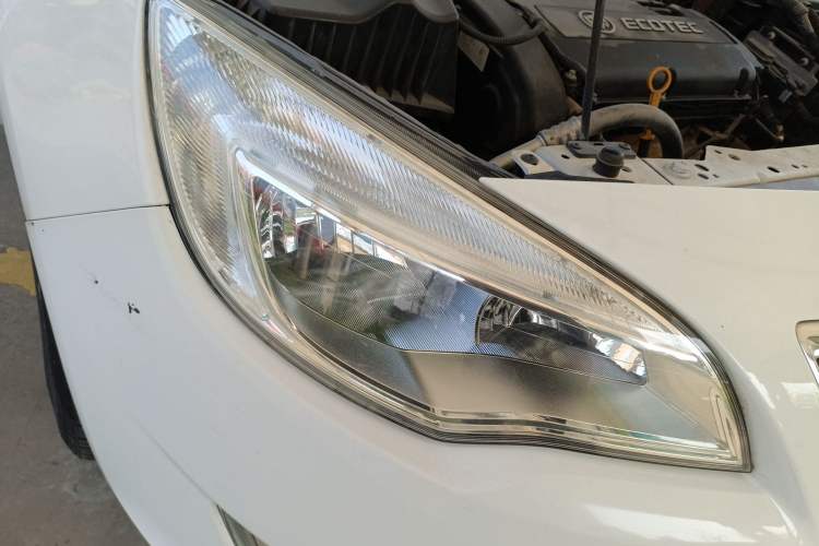 Used Buick GT 2014 XT 1.6L Manual Entry-Level Model