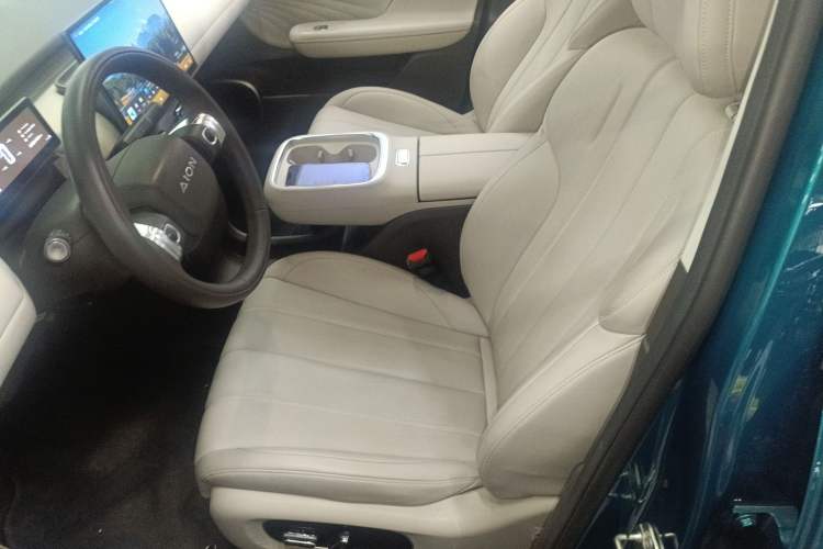 Used AION UT 2025 420 Prestige Edition Left Front Seat