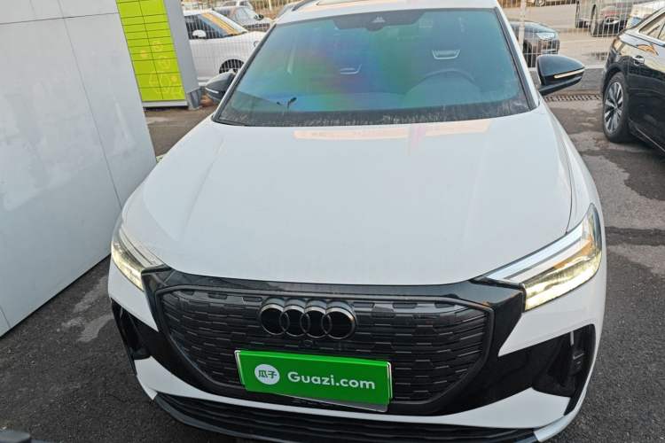 Used Audi Q4 e-tron 2024 50 e-tron quattro Creation Edition Midnight
