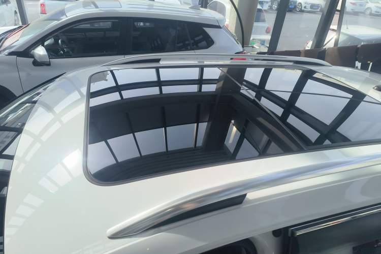 Used Volkswagen Tayron 2022 280TSI Two-Wheel Drive Luxury Smart Connectivity Version Roof