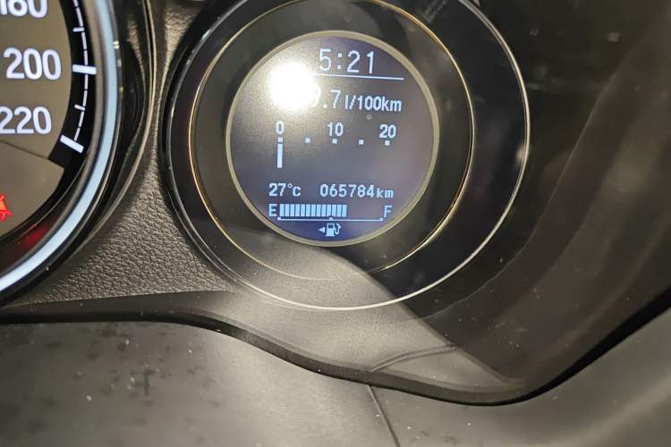 Used Honda XR-V 2015 1.8L VTi CVT Luxury Edition Odometer Close Up