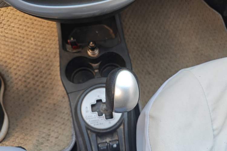 Used Changan Benni mini 2012 1.0L IMT Navigation Version China IV Standard