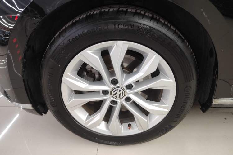 Used Volkswagen Magotan 2018 330TSI DSG Luxury Model
