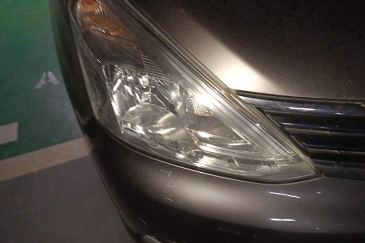 Used Nissan Livina 2013 1.6XE Manual Comfort Edition
