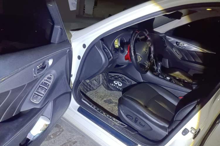 Used Infiniti Q50L 2016 2.0T Ambition Edition