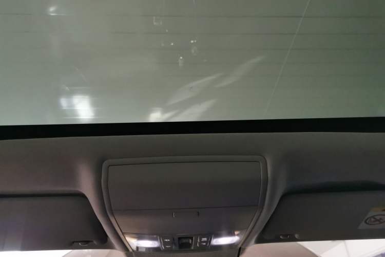 Used Volkswagen Lamando 2015 280TSI DSG Comfort Edition
