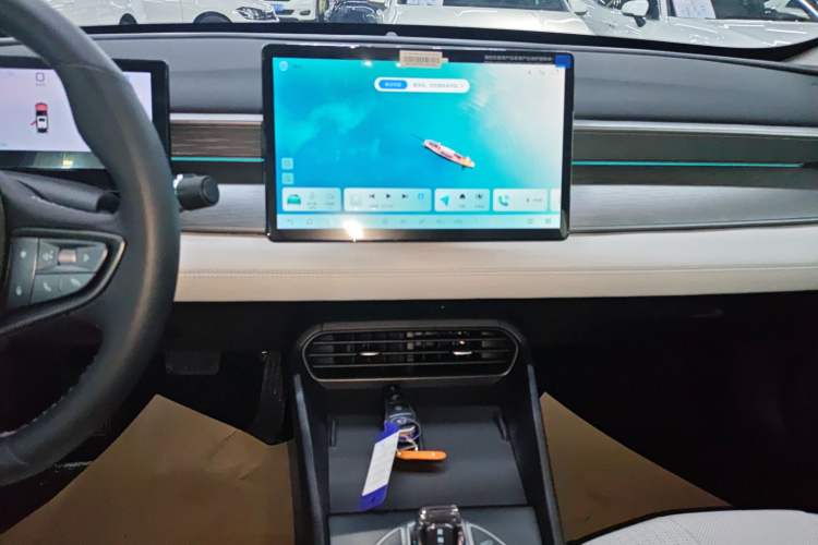 Used BYD Seal 05 DM-i 2025 DM-i Intelligent Drive 120KM Flagship Model Audio And AC Panel