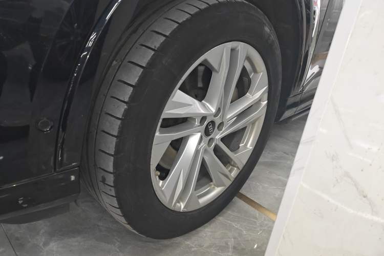 Used Audi Q7 2021 55 TFSI quattro S line Sport model