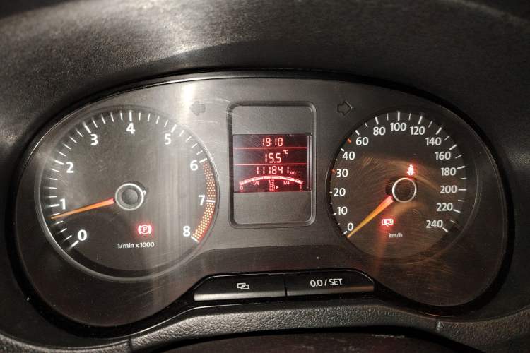 Used Volkswagen Polo 2011 1.4L Manual ZhiLe Edition Odometer Close Up
