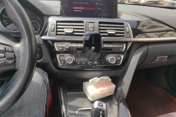 Used BMW 3 Series 2019 320Li Fashion Model
