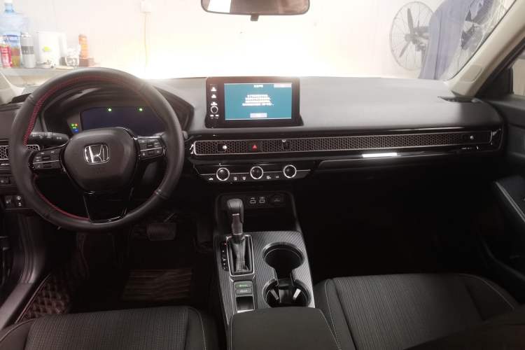 Used Honda Civic 2023 240TURBO CVT Dynamic Edition