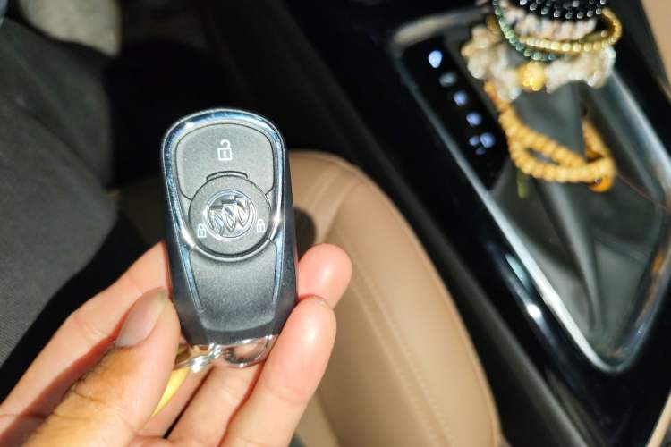 Used Buick GL6 2021 323T Mild Hybrid Connect Luxury Model