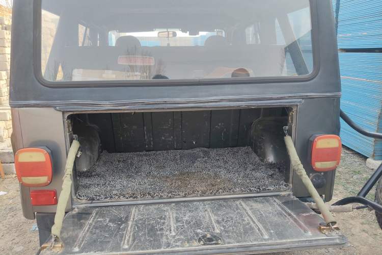 Used BAW 212 Classic 2018 2.0L standard door