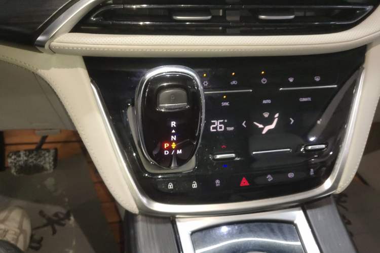 Used Buick GL8 2020 ES Land Cruiser 653T Comfort Edition
