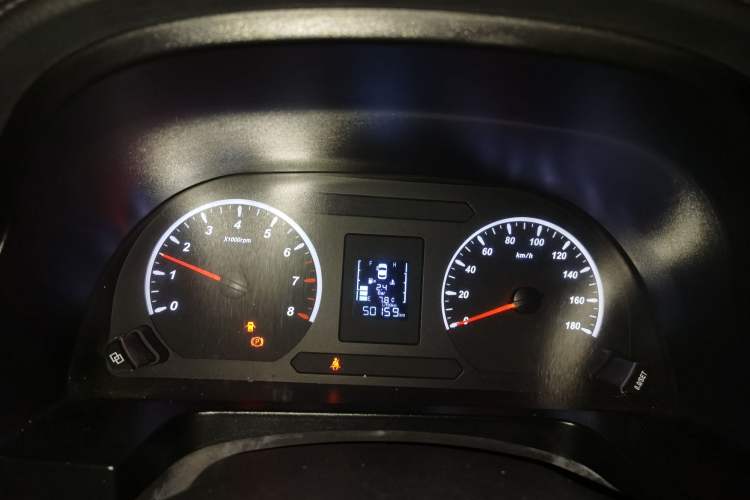 Used FORTHING Lingzhi 2020 M5L 1.6L Utility Model Instrument Cluster