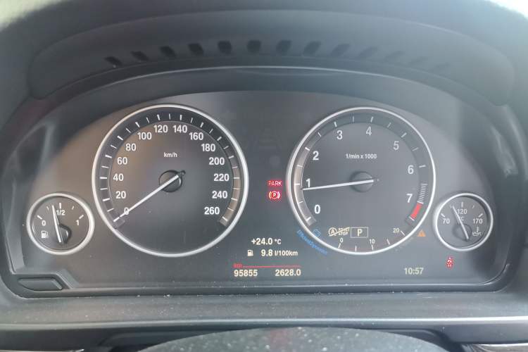 Used BMW 5 Series 2014 525Li Luxury Design Package