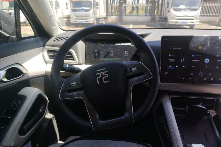 Used BYD Yuan UP 2024 401KM Leading Edition