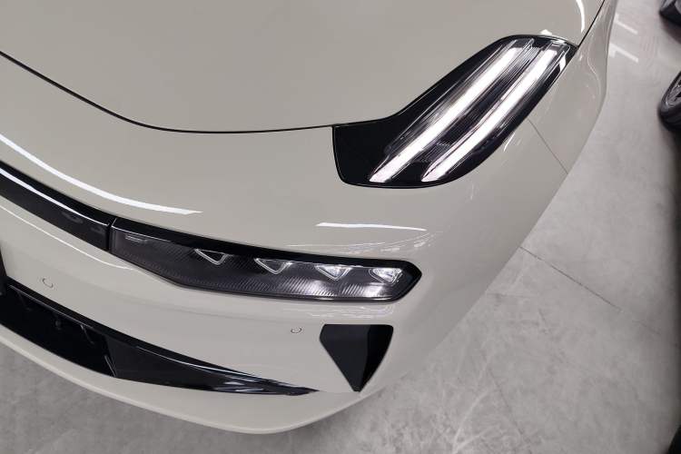 Used Zeekr 001 2025 YOU Edition 100 kWh All-Wheel Drive
