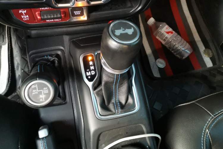 Used Jeep Wrangler New Energy 2021 Four-Door 2.0T 4xe Robin Hood Gear Lever