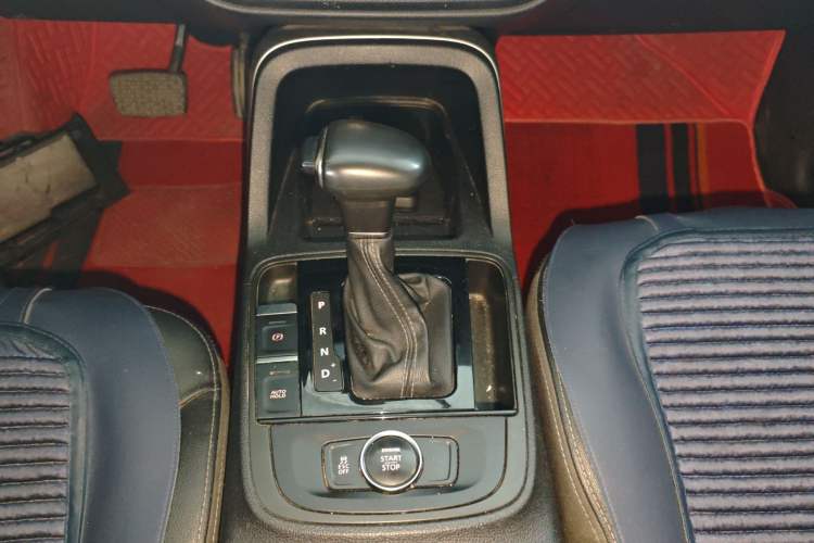 Used Qoros 5 2018 Revised Version 1.6T Automatic Leading Edition