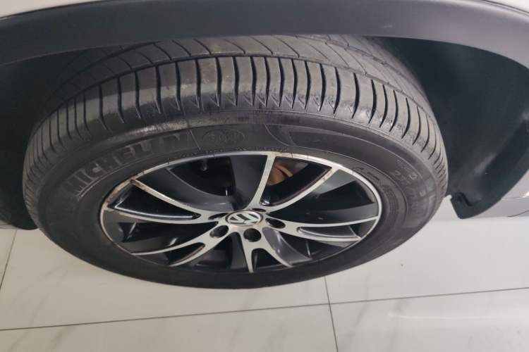 Used Volkswagen Tiguan L 2013 1.8TSI Automatic Two-Wheel Drive Luxury Model
