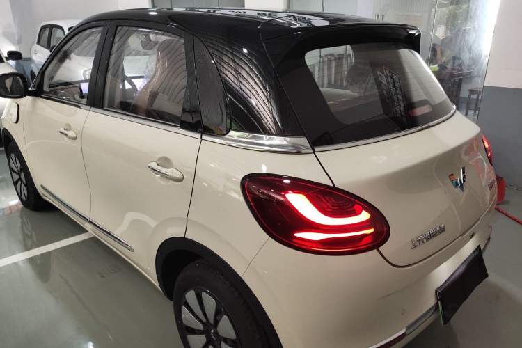 Used Wuling Bingo 2025 333 km Lingxi Connected Version
