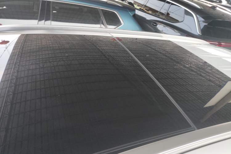 Used Mercedes-Benz GLC 2022 Second Facelift GLC 260 L 4MATIC Dynamic Edition Roof