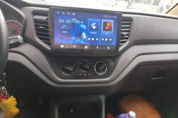 Used Wuling Hongguang V 2022 1.5L Jingqu Edition Electric-Assist LAR
