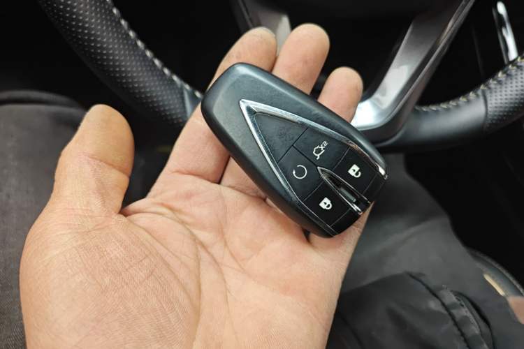 Used CHANGAN OSHAN X5 2022 1.5T DCT Xiake Edition Vehicle Key