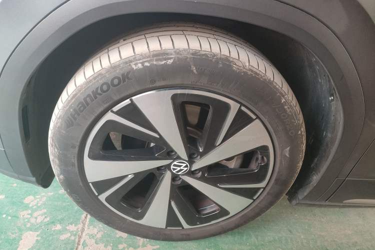 Used Volkswagen ID.6 X 2023 Ultra-Intelligent Long-Range Version