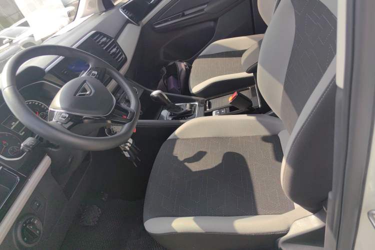 Used Jetta VS7 2022 280TSI Automatic Trend Edition
