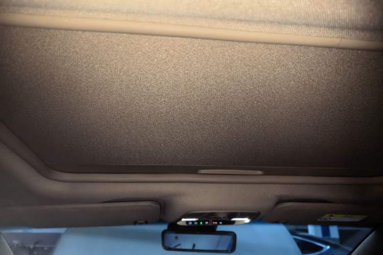 Used Buick GL8 2020 ES Land Cruiser 653T Luxury Model
