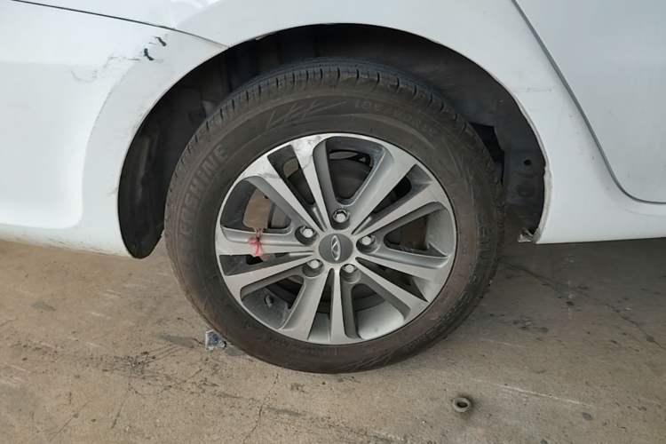 Used Chery Arrizo 3 2015 1.5L Manual High-End Version