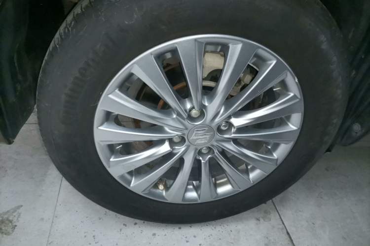 Used Suzuki Alivio 2015 1.6L Automatic Comfort Model
