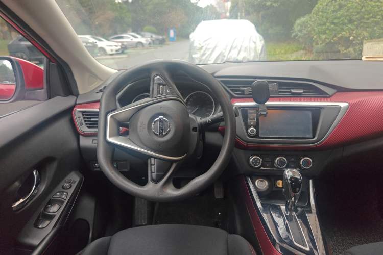 Used Nissan Lannia 2016 1.6L CVT Smart Cool Edition
