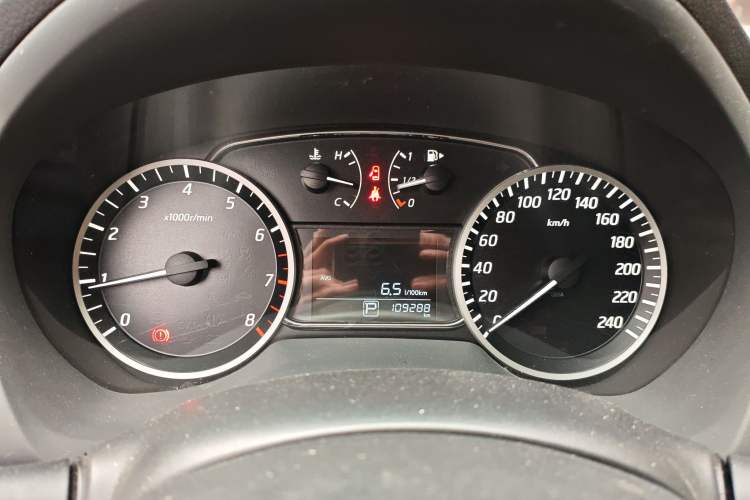Used Nissan Sylphy 2018 1.6XV CVT Deluxe Edition Instrument Cluster