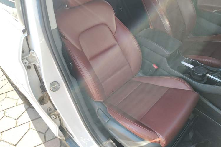 Used Hyundai Tucson 2018 1.6T Dual-Clutch Two-Wheel Drive 15th Anniversary Special Edition