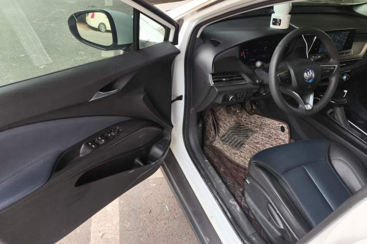 Used Buick Velite 6 2022 Connected & Shared PLUS