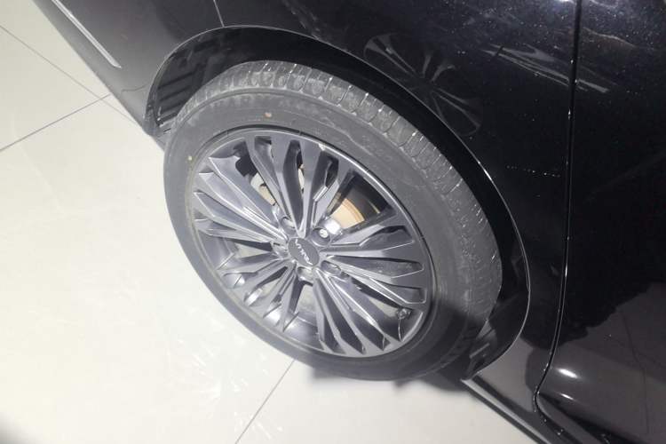 Used Dongfeng Aeolus Yixuan MAX 2021 1.5T Ultra-Stylish Trendsetter Edition Exterior 5