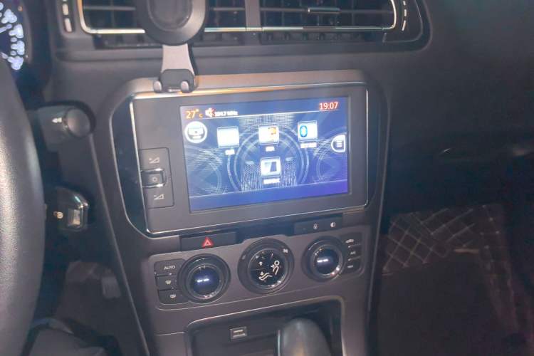 Used Citroen C4 Sega 2016 1.6L Automatic Luxury Model