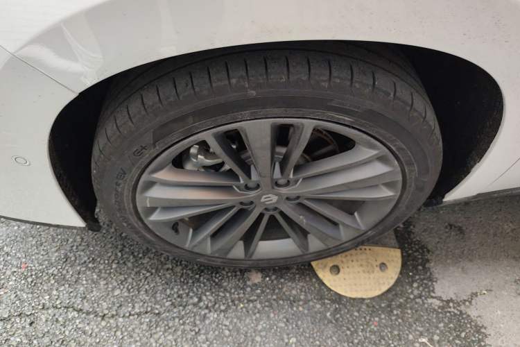 Used Leapmotor C16 2026 All-Electric 630 LiDAR Zhizun Edition 6 Seats