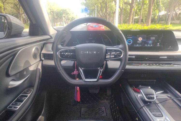 Used Chery Fengyun A8 2025 Model 70km Basic Version