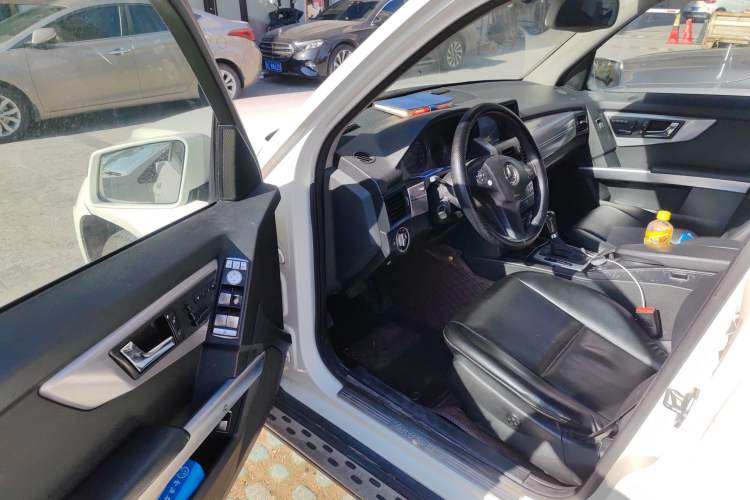 Used Mercedes-Benz GLK-Class 2010 GLK 300 4MATIC Fashion Model